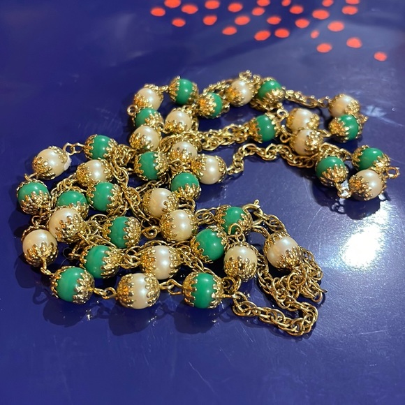 Art Deco Type long 24 Beaded necklace. - Picture 1 of 6